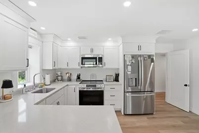 112 Broad Street, Rehoboth, MA 02769 - Photo 32