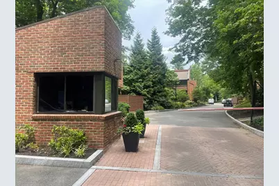 241 Perkins St #D204, Boston, MA 02130 - Photo 16