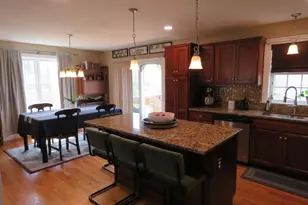 587 Tremont St, Taunton, MA 02780 - Photo 6
