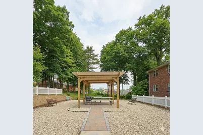 236 Low St #6, Newburyport, MA 01950 - Photo 8