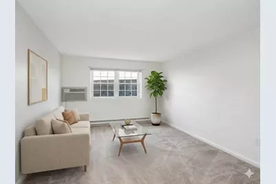 236 Low St #6, Newburyport, MA 01950 - Photo 2