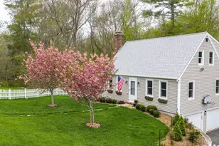 6 Michelle Ln, Mattapoisett, MA 02739 - Photo 2