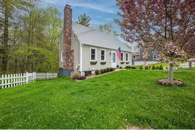6 Michelle Lane, Mattapoisett, MA 02739 - Photo 4