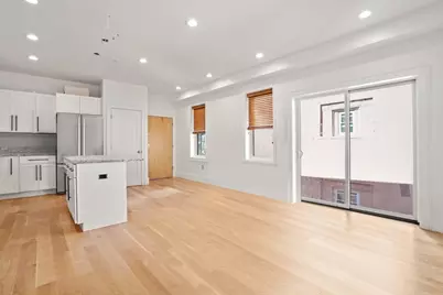 38 Fleet St #1, Boston, MA 02109 - Photo 2