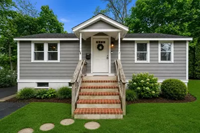 7 Indian Neck Rd, Wareham, MA 02571 - Photo 2
