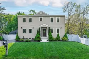 51 Faxon St, Braintree, MA 02184 - Photo 2