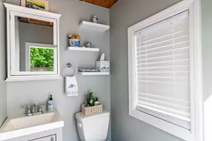 51 Faxon St, Braintree, MA 02184 - Photo 16