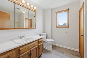 20-22 Cyril St, Quincy, MA 02169 - Photo 14