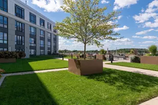 10 Shipyard Dr, Hingham, MA 02043 - Photo 18