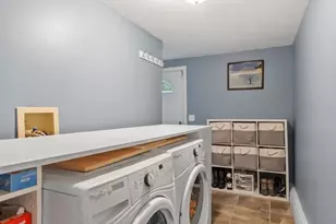1373 Massachusetts Ave, Lunenburg, MA 01462 - Photo 18