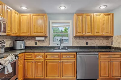 1373 Massachusetts Ave, Lunenburg, MA 01462 - Photo 6