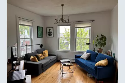35 Houghton St #3, Somerville, MA 02143 - Photo 1