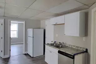 271 West 6th, Lowell, MA 01850 - Photo 6