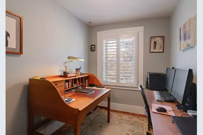 8 Ringgold St, Boston, MA 02118 - Photo 32