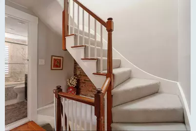 8 Ringgold St, Boston, MA 02118 - Photo 34
