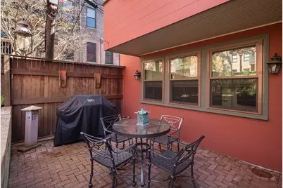 8 Ringgold St, Boston, MA 02118 - Photo 6
