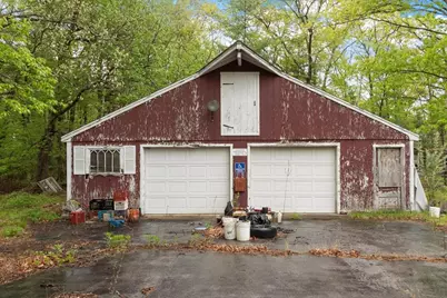 354 Maple St, Bellingham, MA 02019 - Photo 32