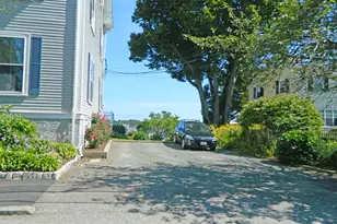 61 Gregory St, Marblehead, MA 01945 - Photo 10