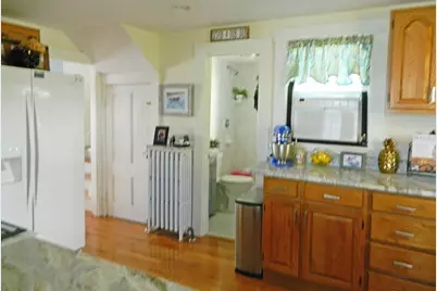 61 Gregory Street, Marblehead, MA 01945 - Photo 8