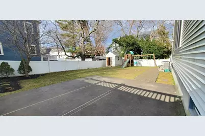 11 Highlandview Ave #11, Winchester, MA 01890 - Photo 2