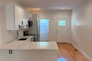 711 Mt Hope St, North Attleboro, MA 02760 - Photo 2