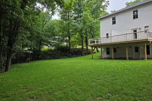 71 Pine St, Warren, MA 01083 - Photo 16