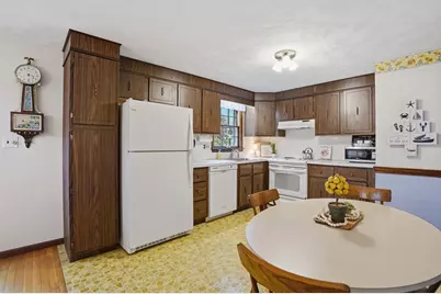 12 Linden Street, Woburn, MA 01801 - Photo 10