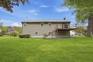 12 Linden St, Woburn, MA 01801 - Photo 32