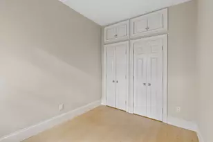 17 Follen St, Boston, MA 02116 - Photo 12