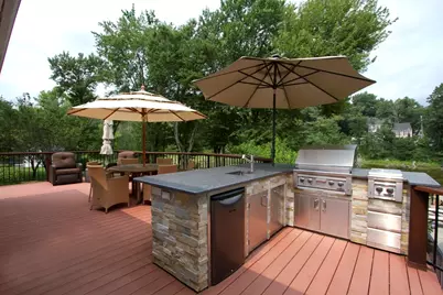 4 Johns Ave, Middleton, MA 01949 - Photo 4