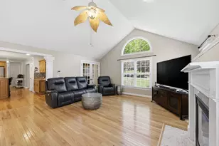 24 Jeanne Marie Dr, Westfield, MA 01085 - Photo 10