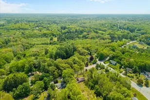 548R Berkley St, Berkley, MA 02779 - Photo 12