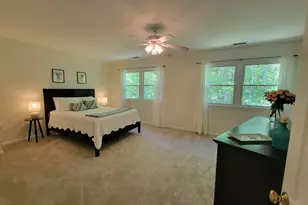 223 Heritage Dr, Northbridge, MA 01588 - Photo 6