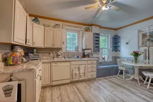 999 Waverley St, Framingham, MA 01702 - Photo 18