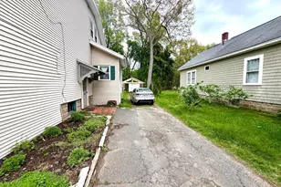 107 Dorset St, Springfield, MA 01108 - Photo 4