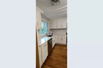 15 Sunset Dr, Randolph, MA 02368 - Photo 10