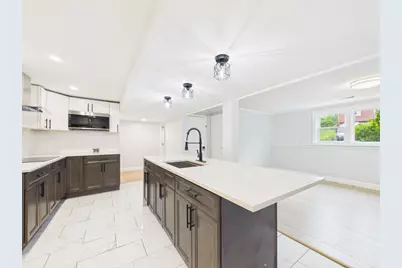 15 Sunset Dr, Randolph, MA 02368 - Photo 24