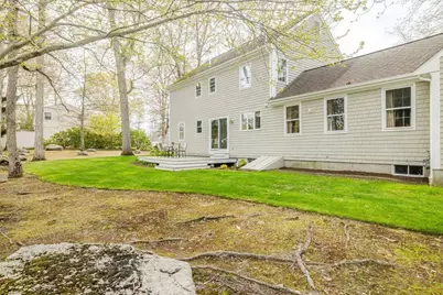 146 Colonial Dr, Somerset, MA 02726 - Photo 6