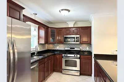 580 Quarry St #18, Quincy, MA 02169 - Photo 8
