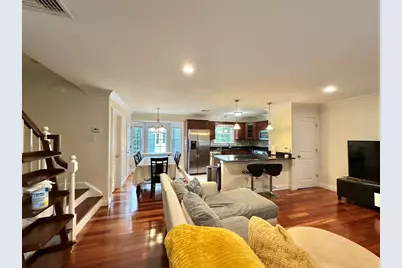 580 Quarry St #18, Quincy, MA 02169 - Photo 6