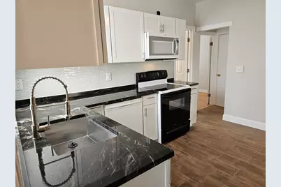 47 Lincoln #1, Stoneham, MA 02180 - Photo 4