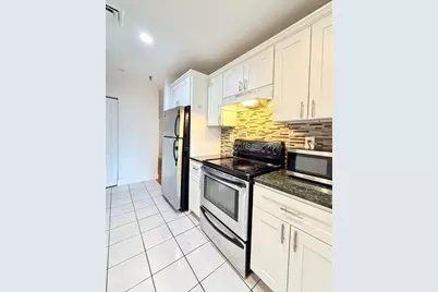 90 Quincy Shore Dr #302, Quincy, MA 02171 - Photo 10