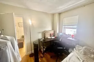 20 Bartlett Pl, Boston, MA 02113 - Photo 8