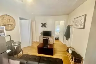 20 Bartlett Pl, Boston, MA 02113 - Photo 4