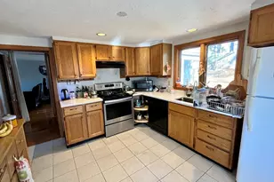 18 Lariviere Rd, Framingham, MA 01701 - Photo 4