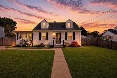 101 Frontenac Street, Chicopee, MA 01020 - Photo 2