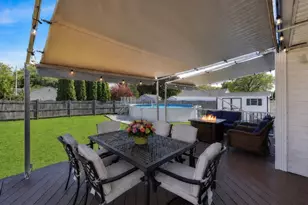 101 Frontenac St, Chicopee, MA 01020 - Photo 32