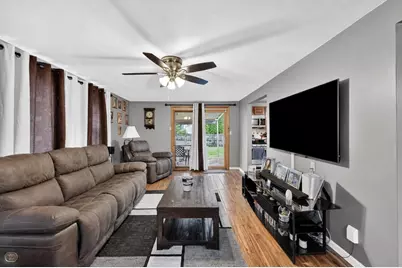 101 Frontenac Street, Chicopee, MA 01020 - Photo 12