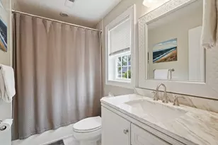 205 Bishop St, Framingham, MA 01702 - Photo 18