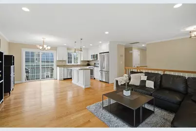 205 Bishop St, Framingham, MA 01702 - Photo 2